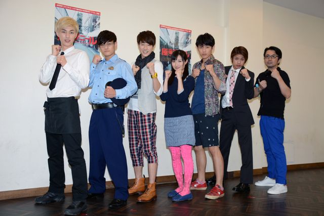 BEE SHUFFLE×武田梨奈、濃厚はむはむキスに挑戦！『原宿デニール』フォトギャラリー（14枚目）