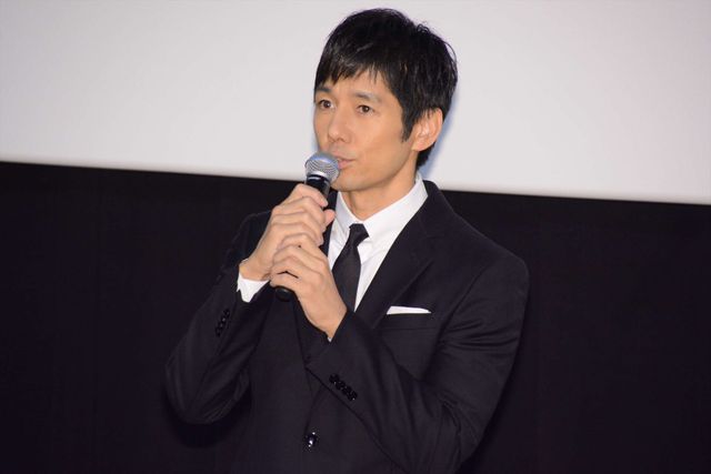 涙の岡田准一、西島秀俊が支える『散り椿』初日舞台あいさつ（5枚目）