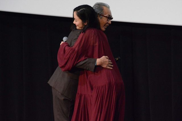 涙の岡田准一、西島秀俊が支える『散り椿』初日舞台あいさつ（6枚目）