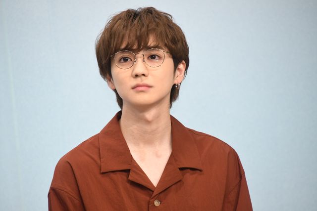 波瑠、間宮祥太朗、金子大地、吉野北人ら笑顔で登壇！ドラマ「魔法のリノベ」制作発表会（15枚目）