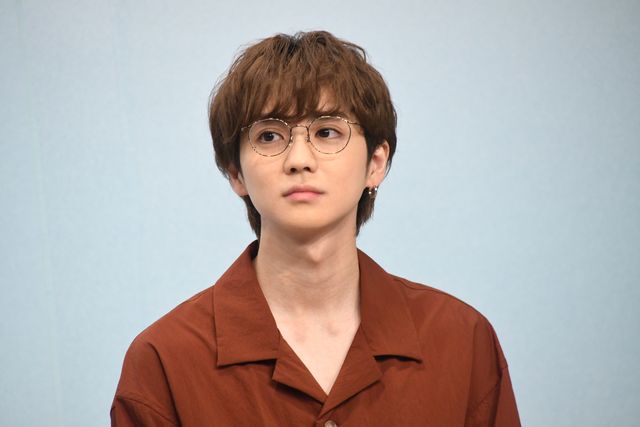 波瑠、間宮祥太朗、金子大地、吉野北人ら笑顔で登壇！ドラマ「魔法のリノベ」制作発表会（16枚目）