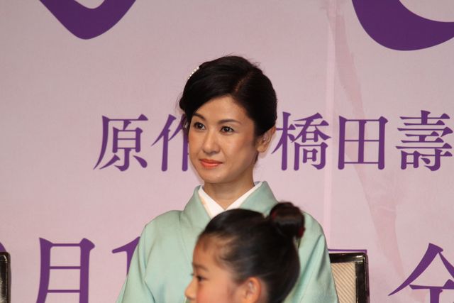 美しい着物姿の上戸彩…『おしん』完成披露会見フォトギャラリー（4枚目）