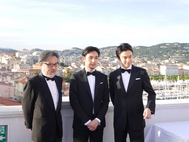 タキシードがかっこいい！松田龍平＆長谷川博己inカンヌ写真ギャラリー：フォトギャラリー