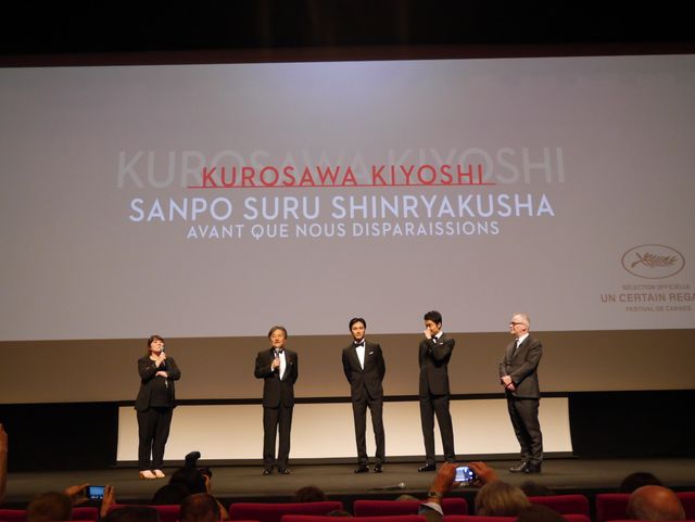 タキシードがかっこいい！松田龍平＆長谷川博己inカンヌ写真ギャラリー（3枚目）