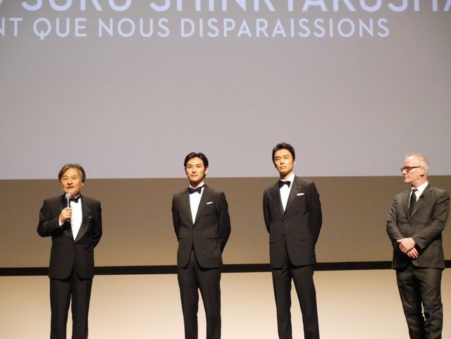 タキシードがかっこいい！松田龍平＆長谷川博己inカンヌ写真ギャラリー（4枚目）