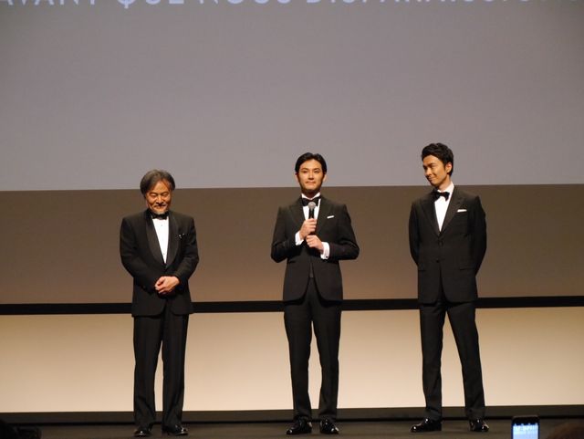 タキシードがかっこいい！松田龍平＆長谷川博己inカンヌ写真ギャラリー（5枚目）