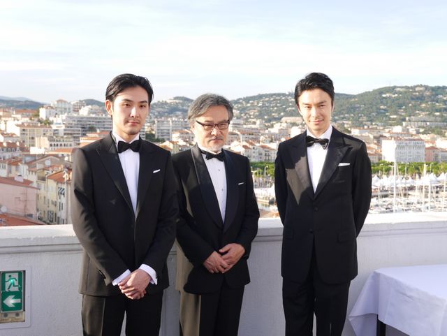 タキシードがかっこいい！松田龍平＆長谷川博己inカンヌ写真ギャラリー（11枚目）