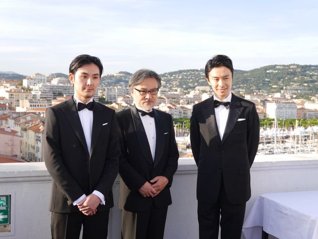 タキシードがかっこいい！松田龍平＆長谷川博己inカンヌ写真ギャラリー（12枚目）