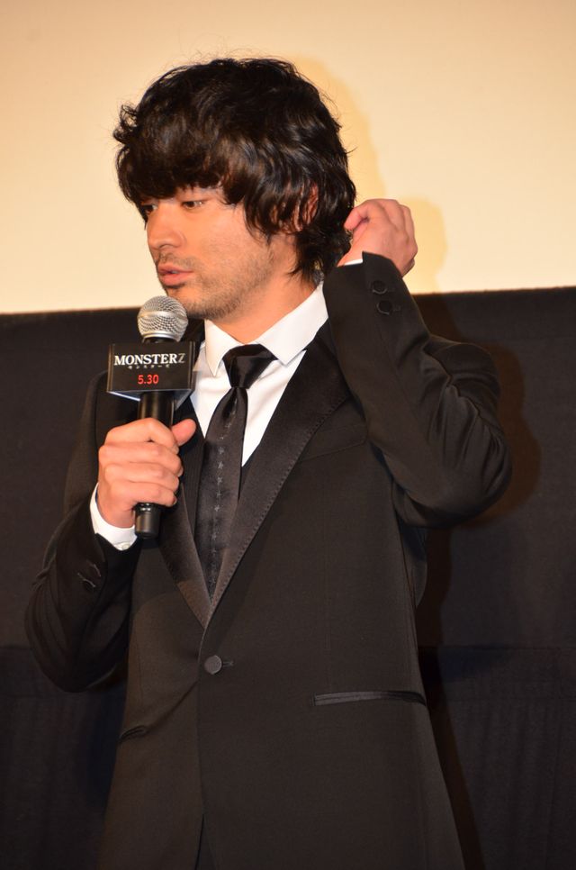 藤原竜也、人力車乗って登場！フォトギャラリー（8枚目）