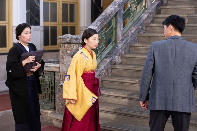 判決の日、寅子（伊藤沙莉）は…「虎に翼」第10回の場面写真（2枚目）