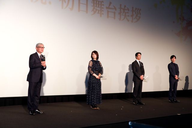 堤真一、共演の石田ゆり子、岡田健史と食事会で親交深める（13枚目）