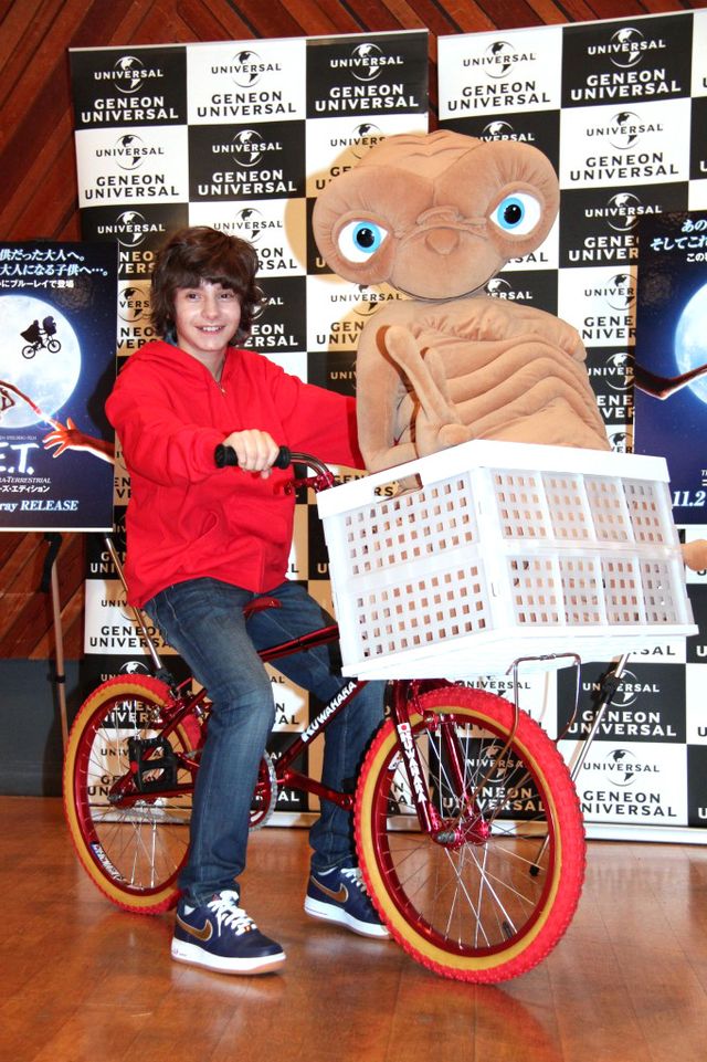 ミゲルくんが自転車に乗って登場！『E.T.』ブルーレイ発売記念イベントフォトギャラリー（5枚目）