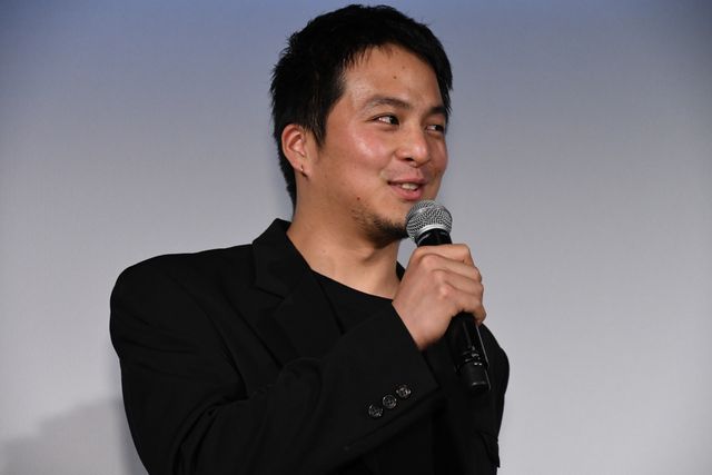 菅田将暉、初監督作上映会で石崎ひゅーいと弾き語り（11枚目）