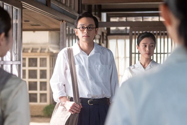 嵩（北村匠海）が見舞いにやって来て…「あんぱん」第16週「面白がって生きえ」第79回：フォトギャラリー