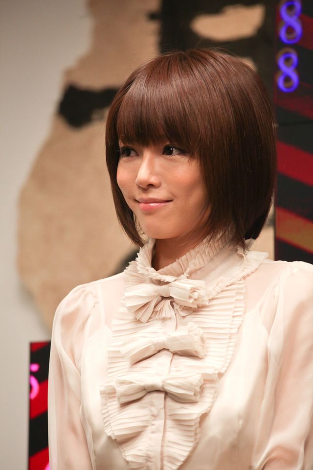 釈由美子登壇！「頭がしびれるテレビ」取材会　フォトギャラリー（4枚目）