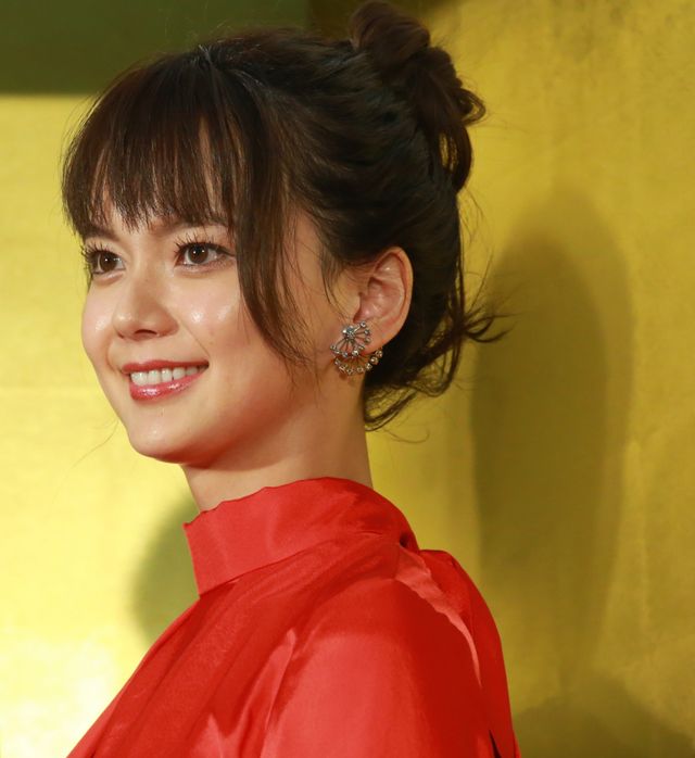 キスマイ北山＆多部未華子が猫ポーズ！『トラさん～僕が猫になったワケ～』完成報告会見（6枚目）