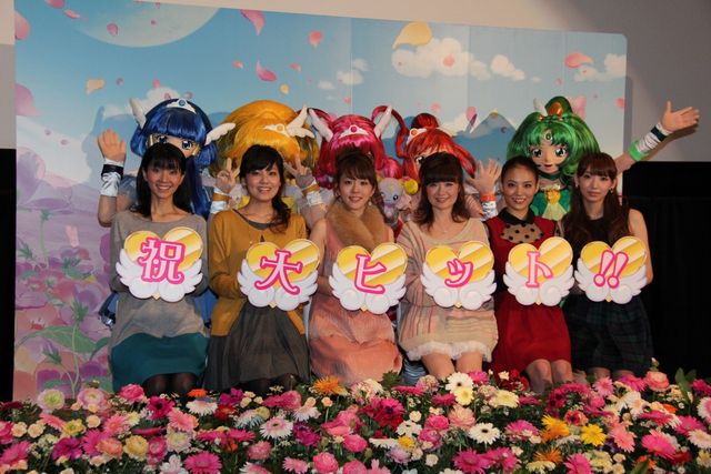 福圓美里、金元寿子、井上麻里奈ら登壇！『映画 スマイルプリキュア! 絵本の中はみんなチグハグ!』初日舞台あいさつフォトギャラリー（4枚目）
