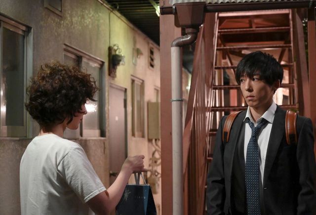 「凪のお暇」第2話：黒木華、高橋一生、中村倫也が三角関係に!?（6枚目）