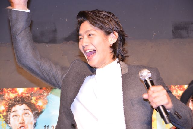 二階堂ふみ、69人の裸男に「においが……」と絶句！　画像ギャラリー（2枚目）