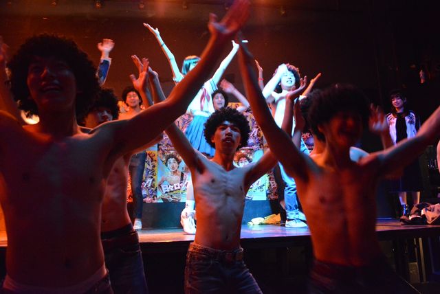 二階堂ふみ、69人の裸男に「においが……」と絶句！　画像ギャラリー（6枚目）