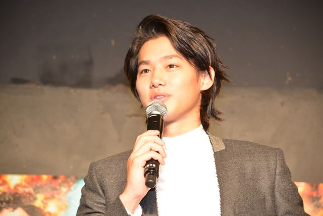 二階堂ふみ、69人の裸男に「においが……」と絶句！　画像ギャラリー（12枚目）