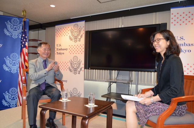 最も成功した日系人の一人！ジョージ・タケイ来日フォトギャラリー（7枚目）