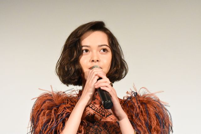 もちろん貞子がセンター！山本美月＆玉城ティナと一緒に！『貞子vs伽椰子』公開初日フォトギャラリー（10枚目）