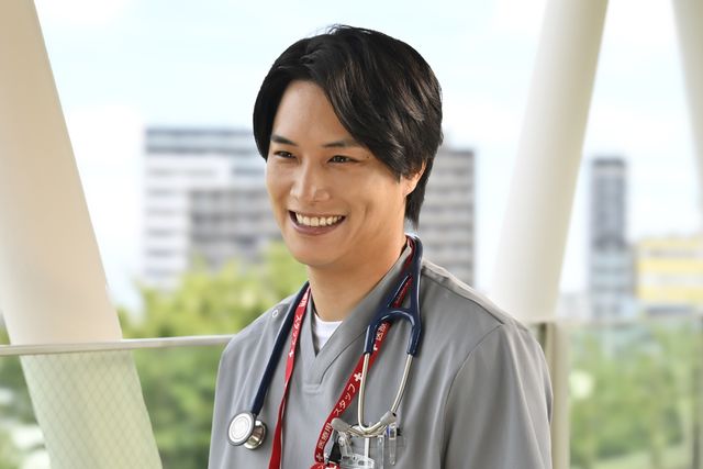 江口洋介演じる“進藤”と深い関わりを持つキャラクターにふんする鈴木伸之。
