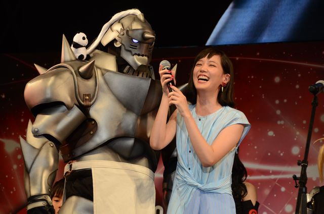 本田翼がこ～んな笑顔に！「ハガレン・コスプレコンテスト」（24枚目）