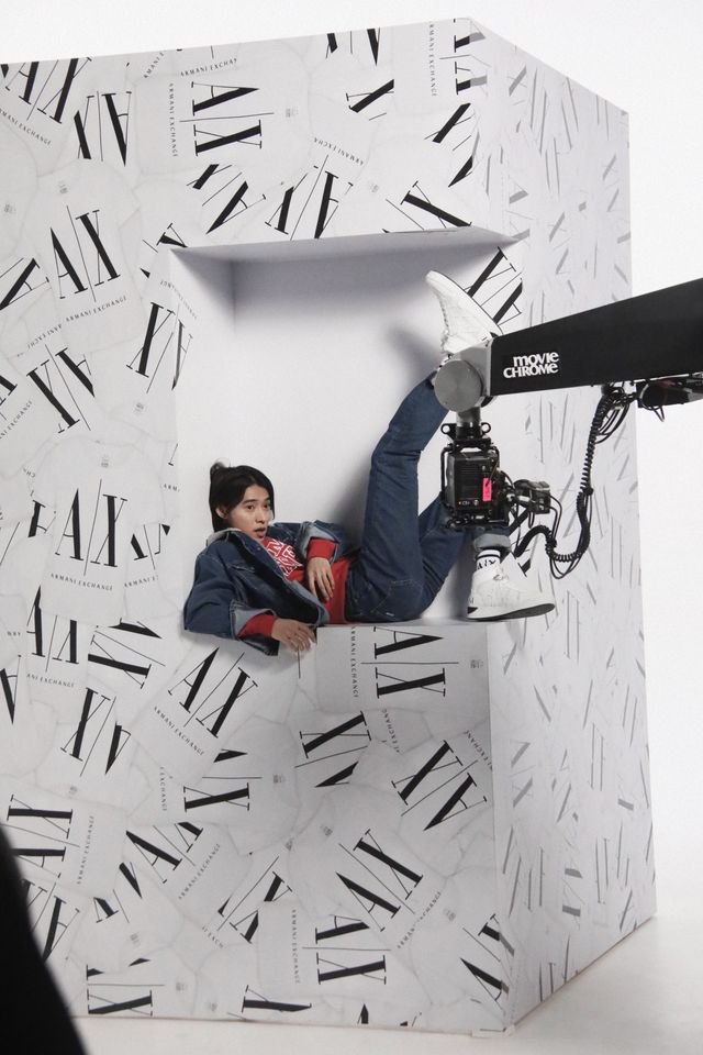かっこよすぎ！山崎賢人「アルマーニ エクスチェンジ」広告ビジュアル＆メイキングフォト（7枚目）