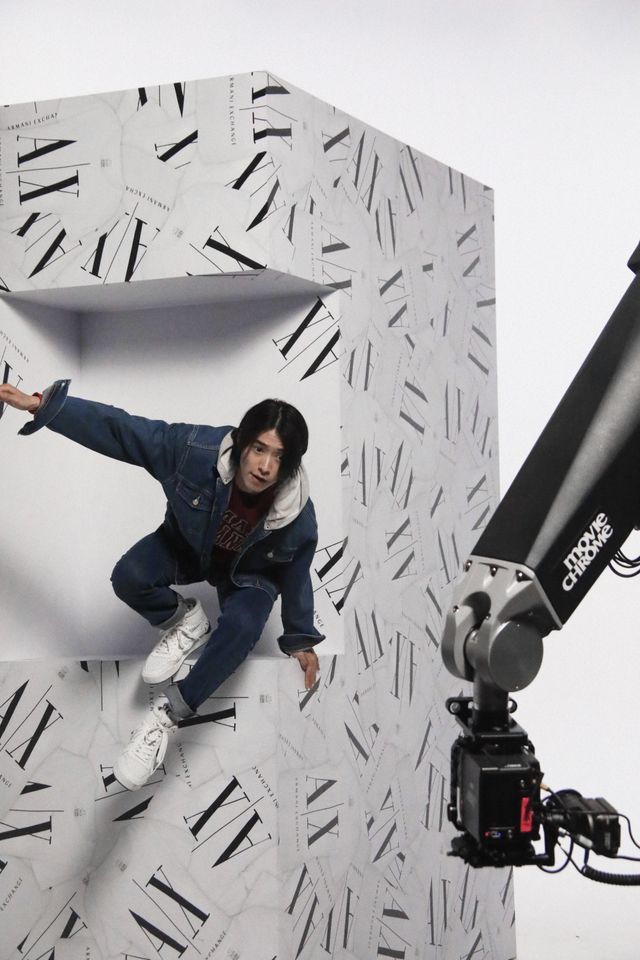 かっこよすぎ！山崎賢人「アルマーニ エクスチェンジ」広告ビジュアル＆メイキングフォト（8枚目）