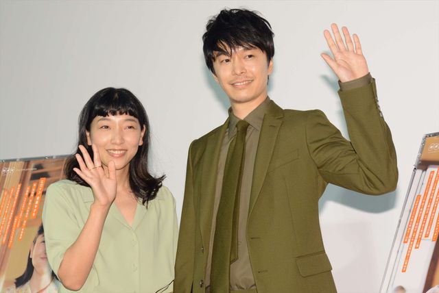 安藤サクラ＆長谷川博己「まんぷく」夫婦役ツーショット（3枚目）