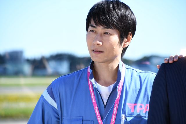 田中圭×千葉雄大×戸次重幸×吉田鋼太郎、茨城空港で「おっさんずラブ」会見（19枚目）