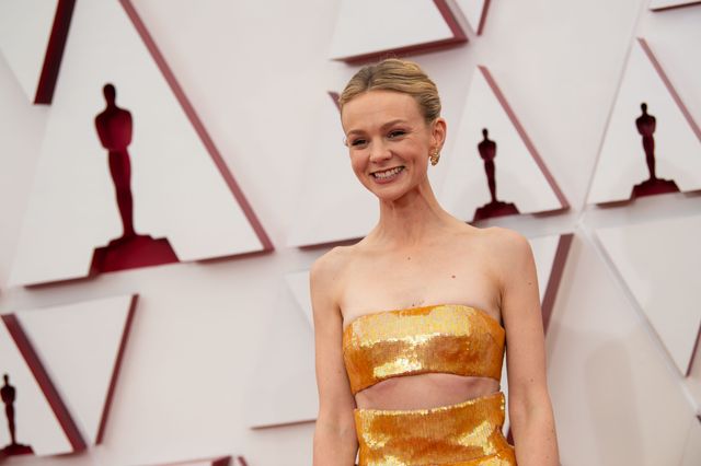 マスクとのコーデも！女優たちのオスカールック（5枚目）