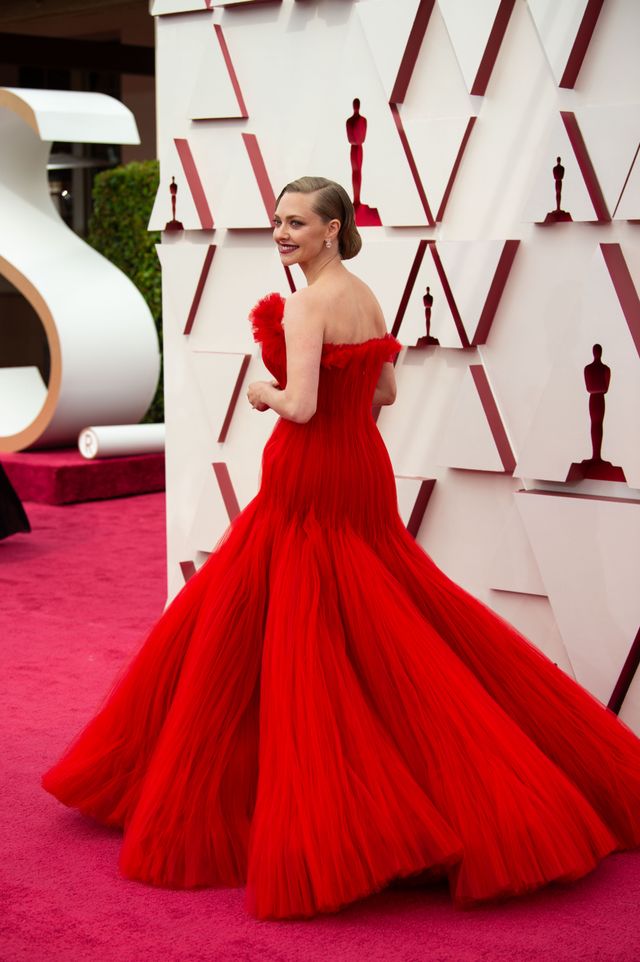 マスクとのコーデも！女優たちのオスカールック（9枚目）