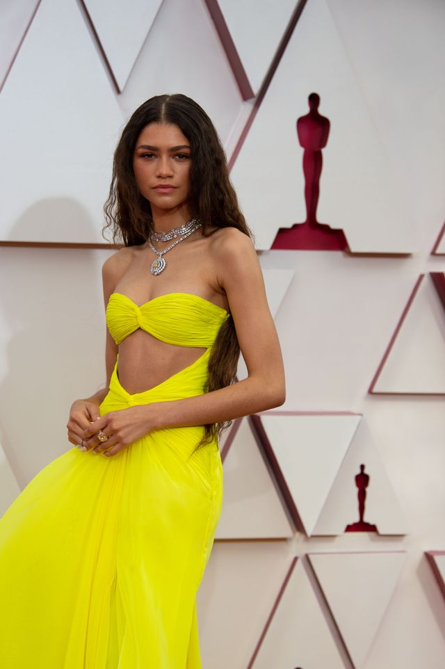 マスクとのコーデも！女優たちのオスカールック（10枚目）