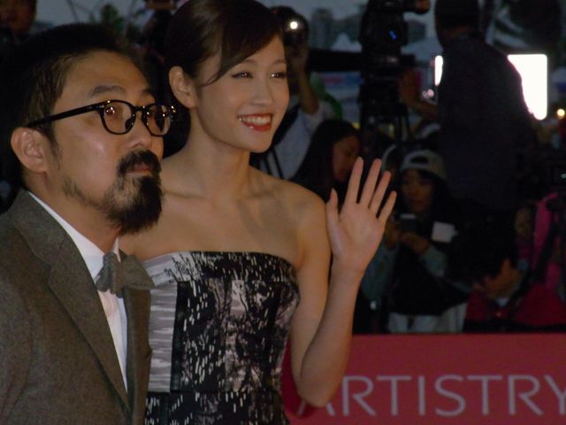 第18回釜山国際映画祭オープニングレッドカーペット 写真ギャラリー（2枚目）