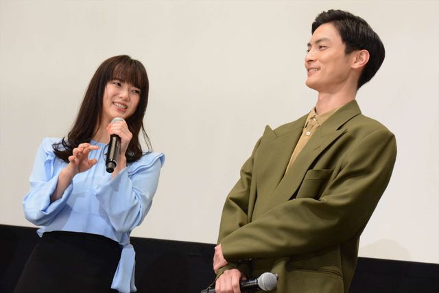 高良健吾、中島貞夫監督からの手紙にハニカミ『多十郎殉愛記』公開記念舞台あいさつ（9枚目）