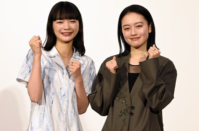 見上愛＆上坂樹里、Wヒロイン揃って登場！朝ドラ「風、薫る」第1週試写会見（3枚目）