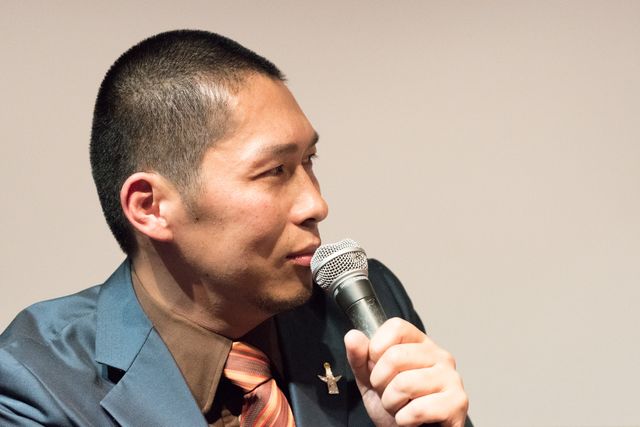 「とと姉ちゃん」出演も話題！浜野謙太がジェームス・ブラウン風ステップで会場を沸かす！（2枚目）