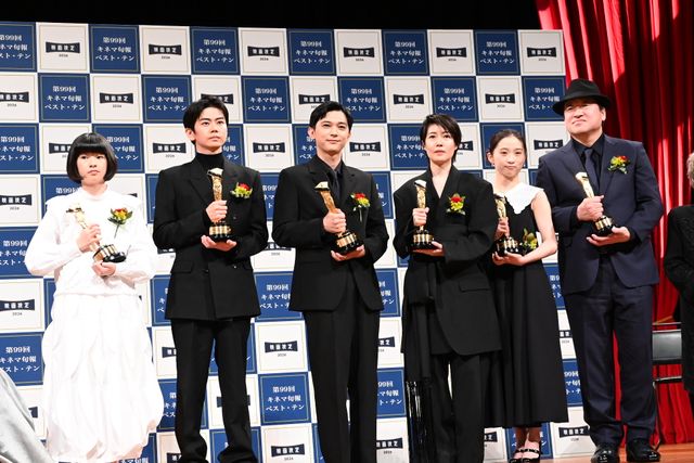 シム・ウンギョン、吉沢亮、伊東蒼、佐藤二朗ら登壇！第99回キネマ旬報ベスト・テン表彰式：フォトギャラリー