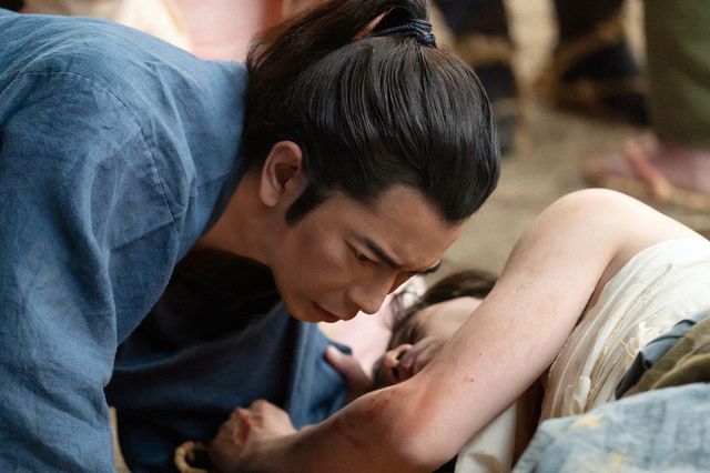 潜入する半蔵…「どうする家康」第8回の場面写真（6枚目）