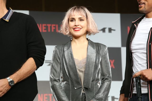 ウィル・スミス＆ノオミ・ラパス提灯もって登場！「ブライト」来日会見（3枚目）