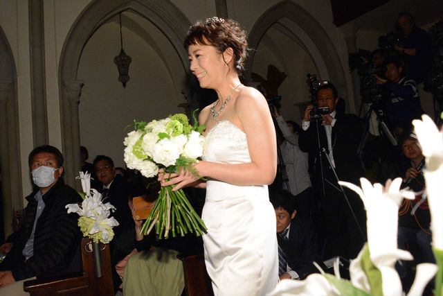 佐藤仁美、結果にコミット！体重12.2kg減＆ウエスト20.5cm減＆体脂肪10.5％減！【写真19枚】（10枚目）