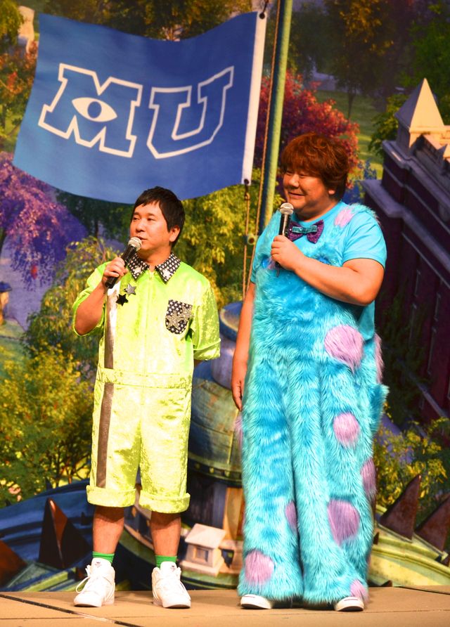 華やかな来日会見！フォトギャラリー（3枚目）