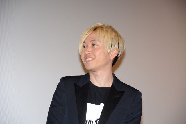 BUMP OF CHICKEN、笑顔であいさつ！フォトギャラリー（2枚目）