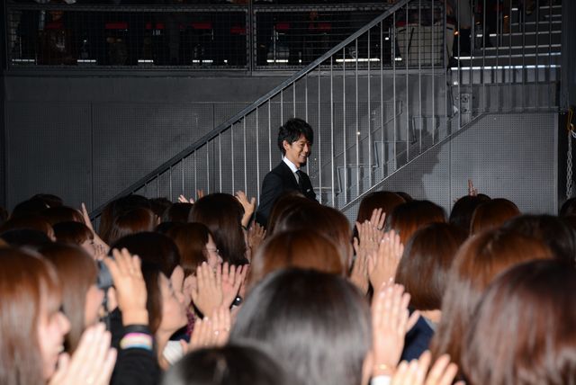 宮崎あおい、風になびく髪が…『バンクーバーの朝日』ジャパンプレミア写真ギャラリー（3枚目）