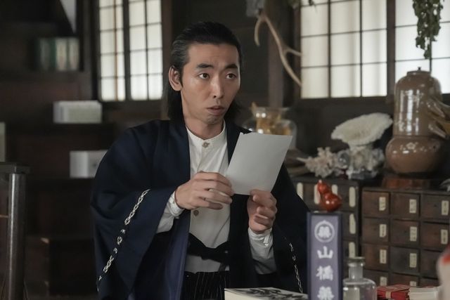 山橋（柄本時生）と出会ったトキ（高石あかり）は…朝ドラ「ばけばけ」第8週「クビノ、カワ、イチマイ。」第37回：フォトギャラリー