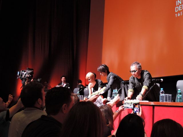 福士蒼汰＆山崎紘菜、ローマで国際映画祭デビュー！フォトギャラリー（2枚目）