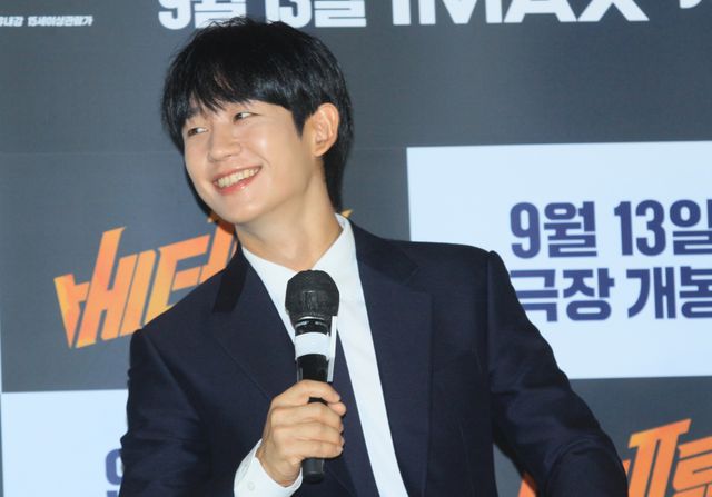 ファン・ジョンミン＆チョン・へイン、映画『ベテラン2』制作報告会の様子（13枚目）